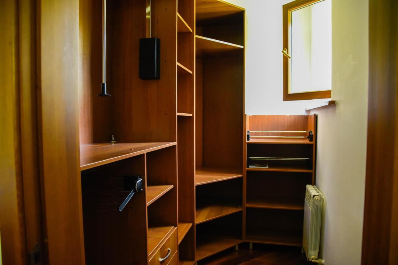 "European" Backpackers Hostel In Αλμάτι Εξωτερικό φωτογραφία